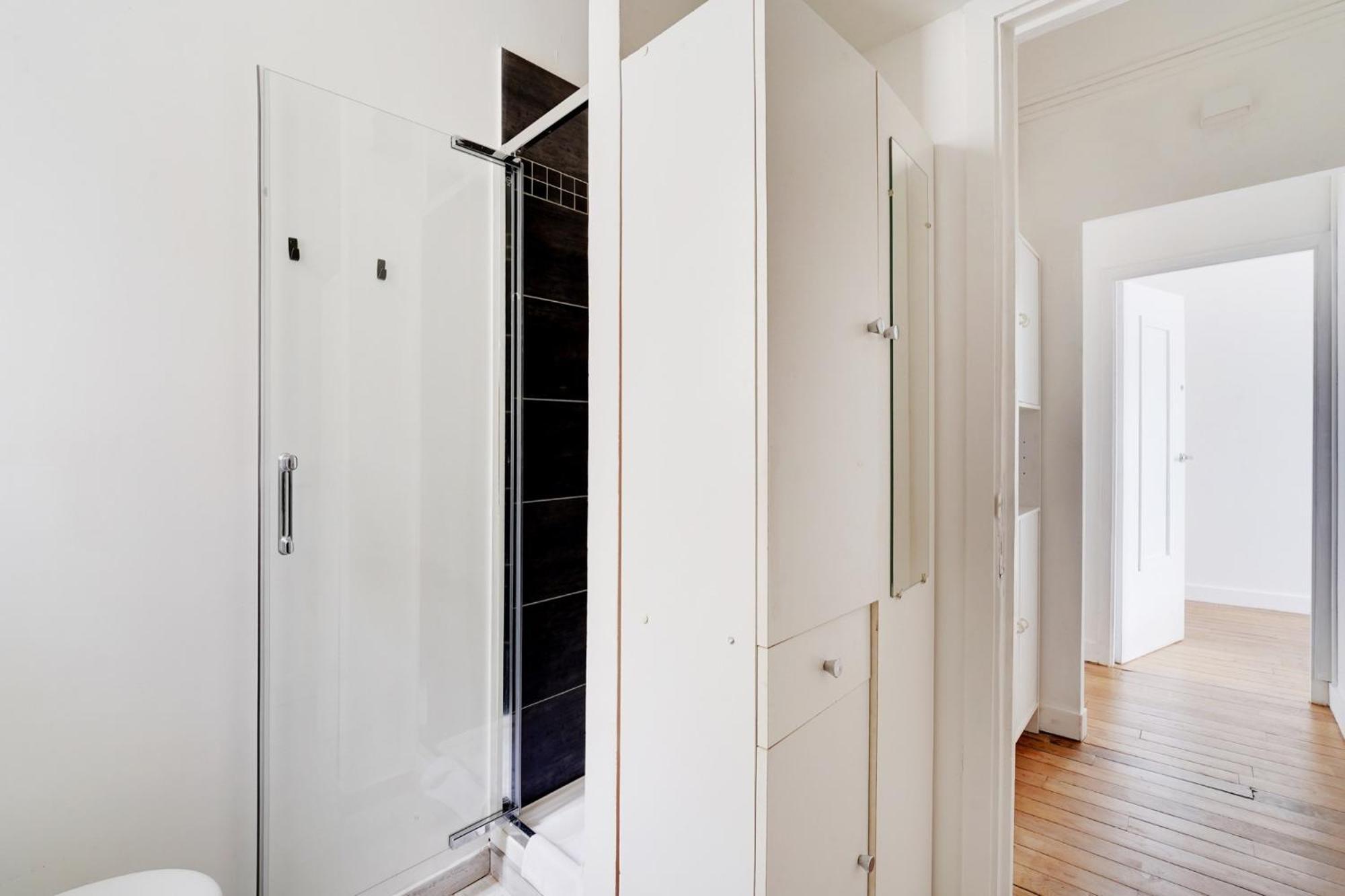 4 120m2 - Vue Tour Eiffel A Saint-germain Appartement
