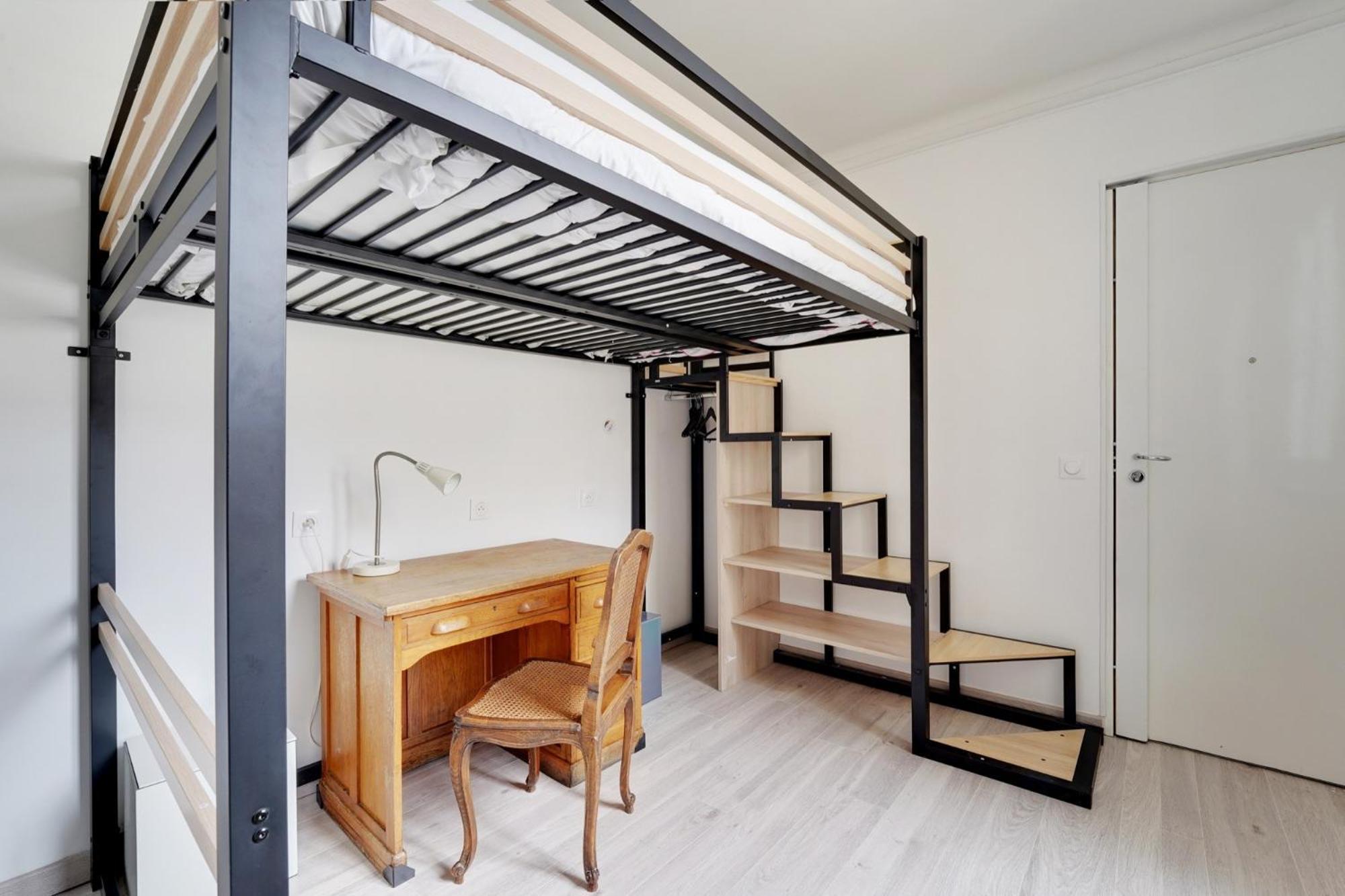Appartement 4 120m2 - Vue Tour Eiffel A Saint-germain *