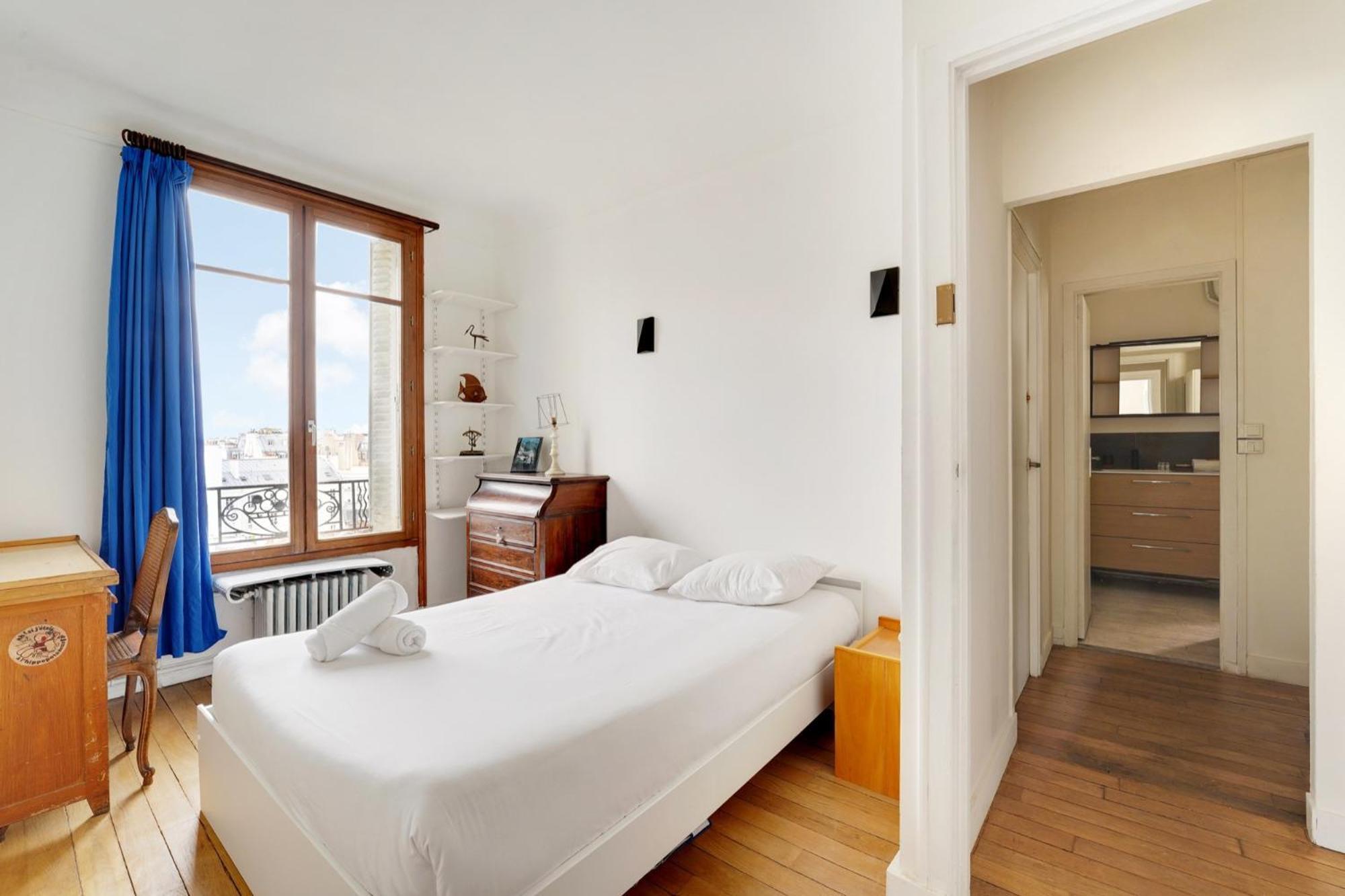 4 120m2 - Vue Tour Eiffel A Saint-germain Appartement