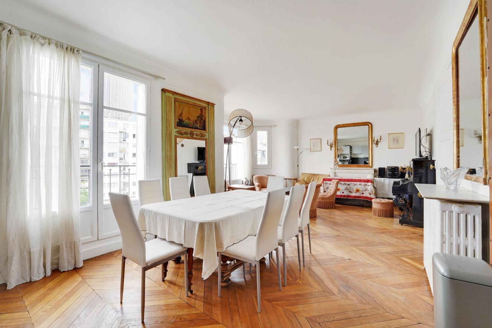 4 120m2 - Vue Tour Eiffel A Saint-germain Appartement Paris